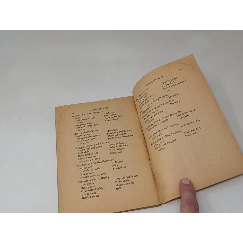 Five On The Black Hand Side Play by Charlie Russell Samuel French 1977‎ VTG Book